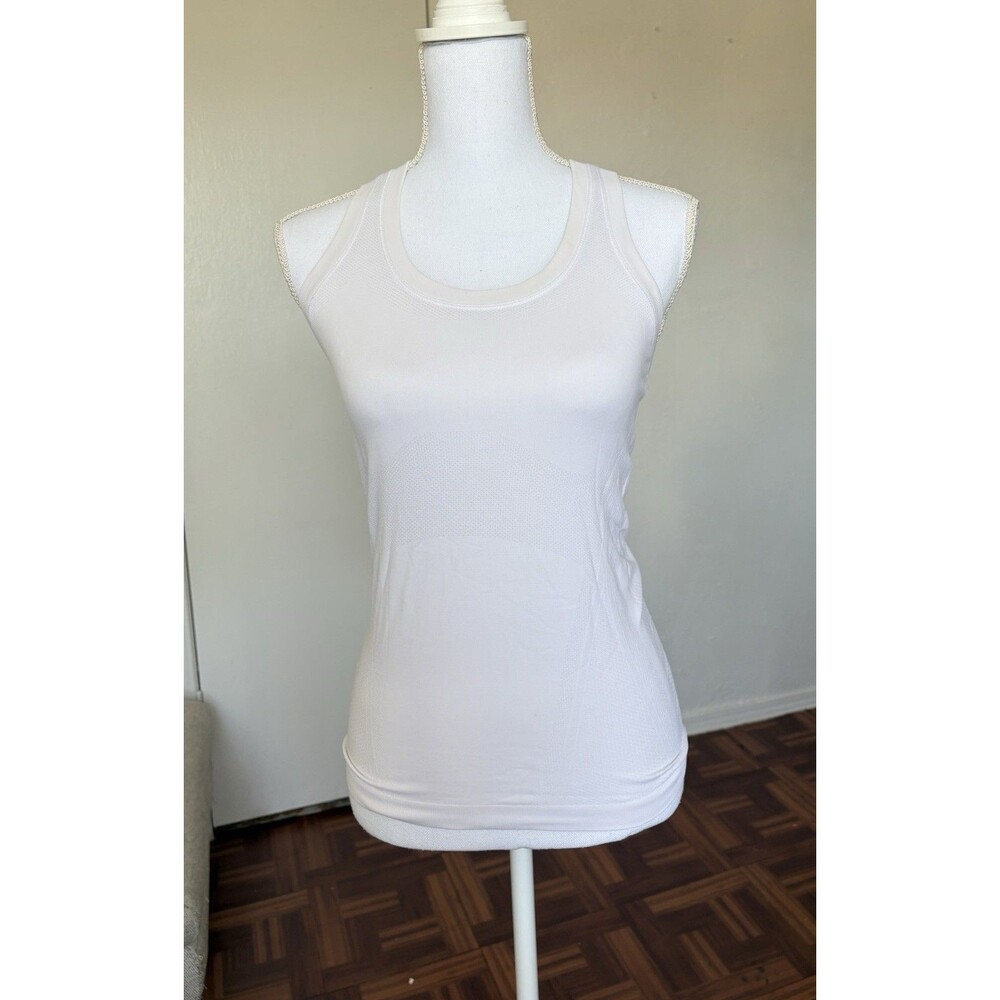 Athleta Women's White Light Weight Tank Top Size XS